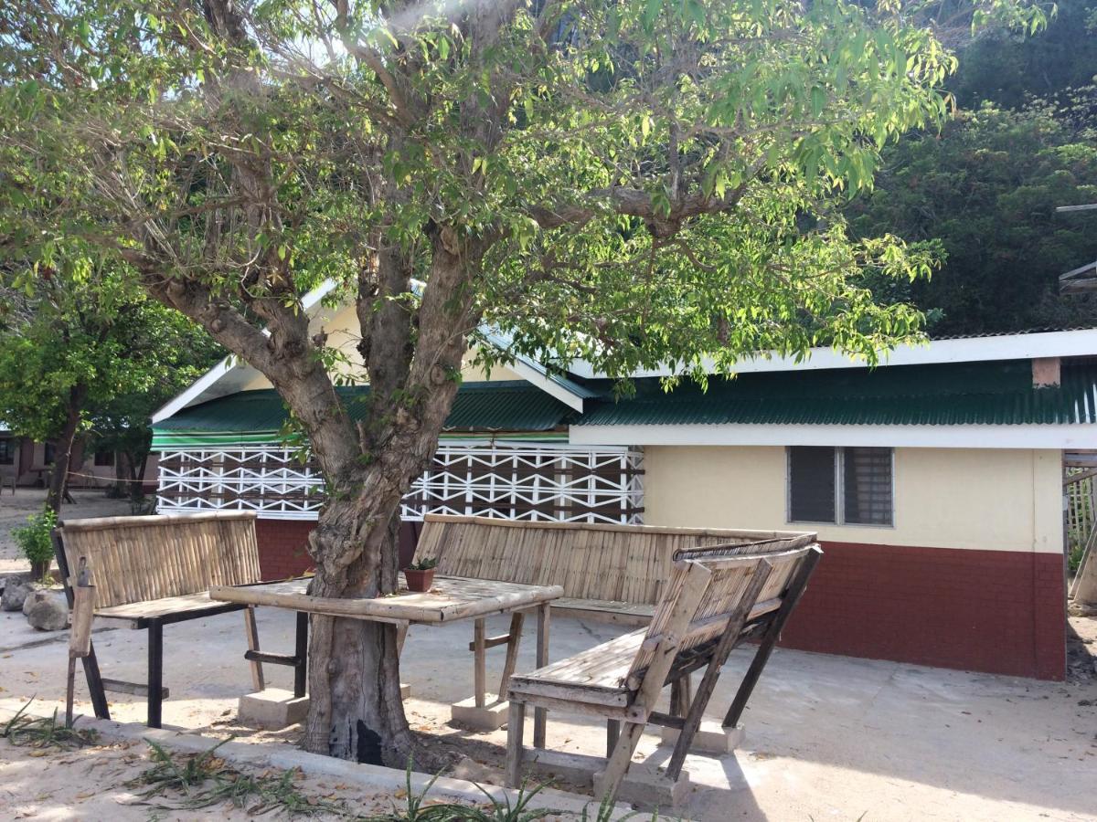 Se San Beach Resort-Isla De Gigantes Carles المظهر الخارجي الصورة