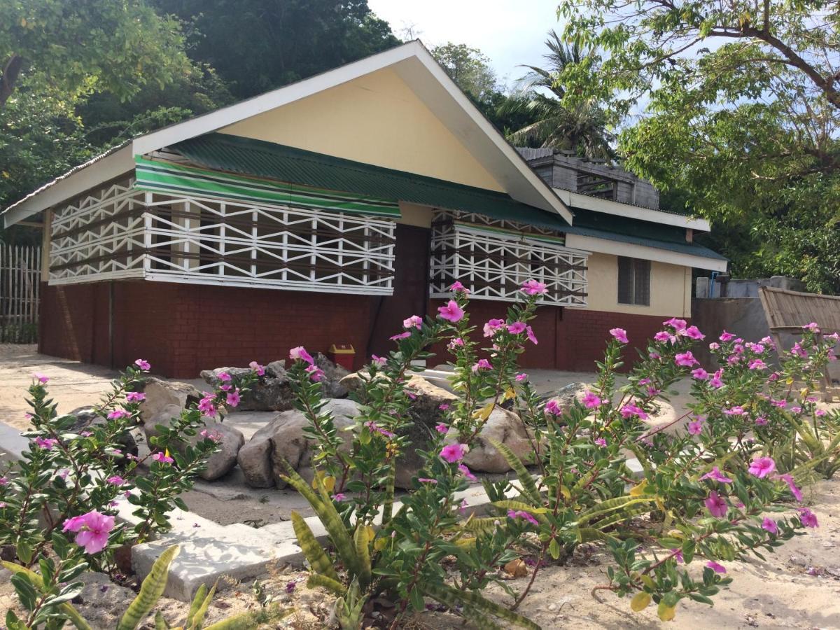 Se San Beach Resort-Isla De Gigantes Carles المظهر الخارجي الصورة